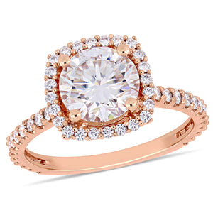 Are Rose Gold Engagement Rings Tacky?