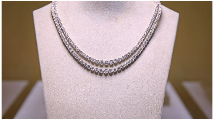 How to buy and wear tennis necklaces