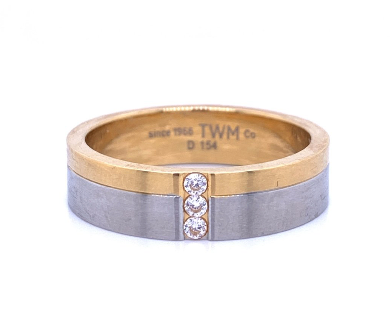 4 Questions to the Perfect Men's Wedding Band