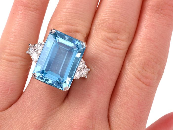 What Is Aquamarine?