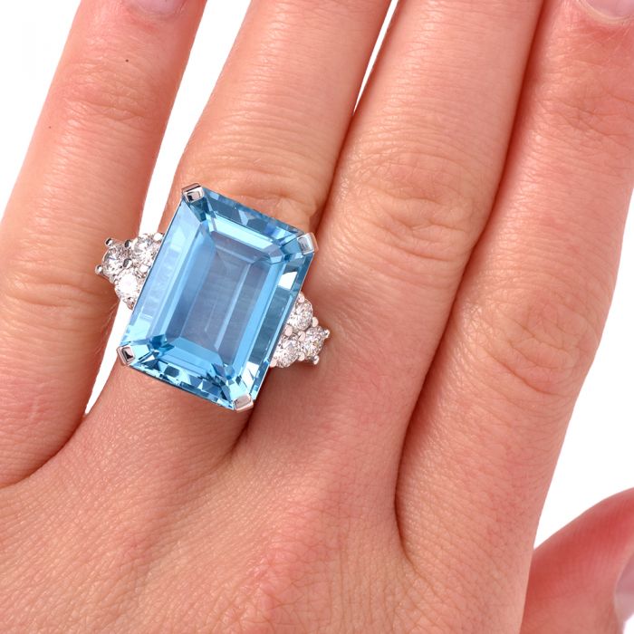 What Is Aquamarine?