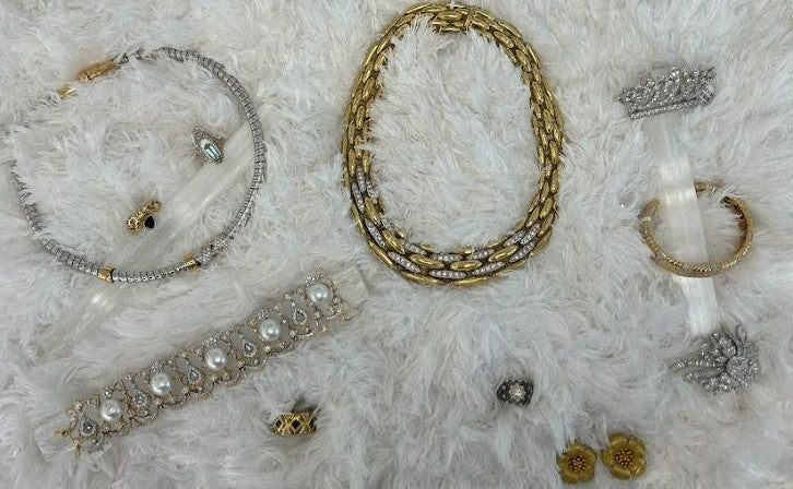 VINTAGE COLLECTION