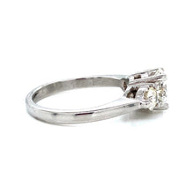 Three Stone Round Brilliant Diamond Ring