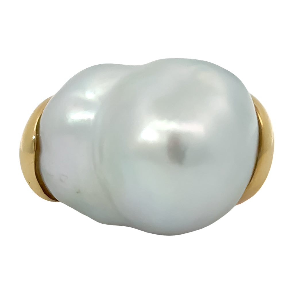 Baroque Pearl Ring