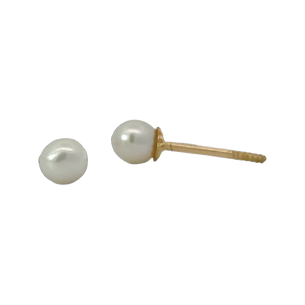 Pearl Earring