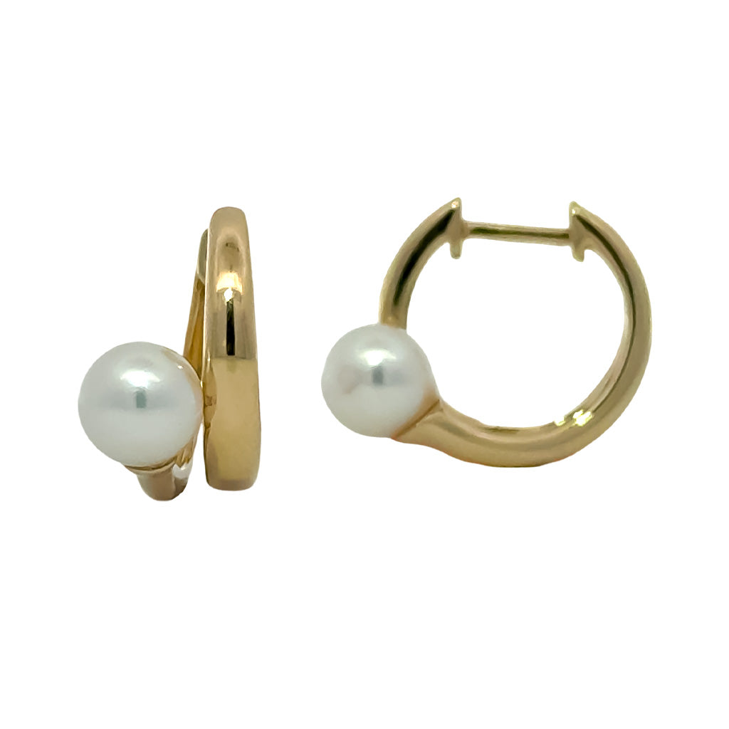 Pearl Earring