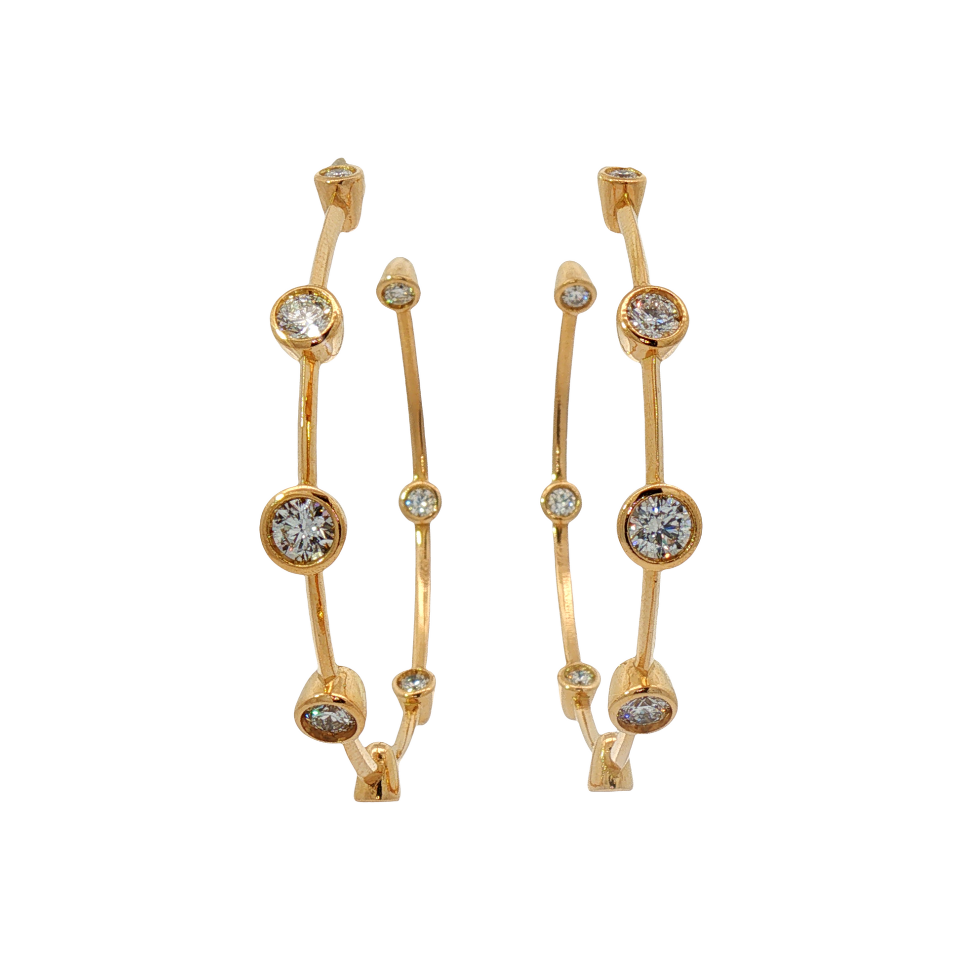 Graduated Bezel Elettra Hoop Earrings