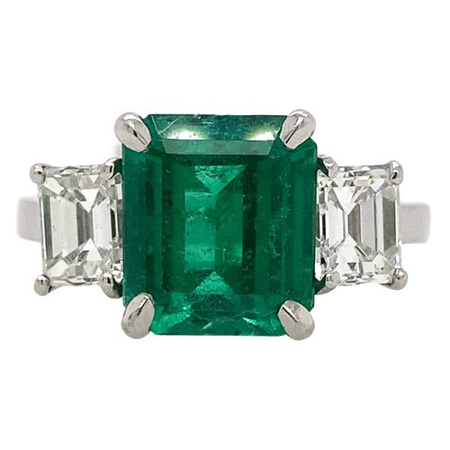 Three Stone Emerald  Ring
