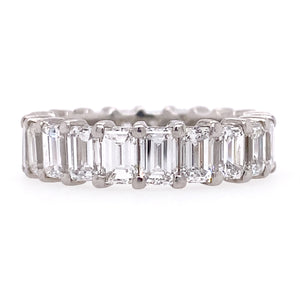 Emerald cut diamond eternity band