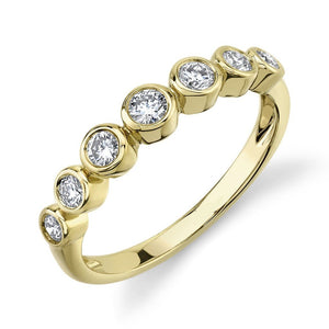 Graduated Diamond Bezel Ring